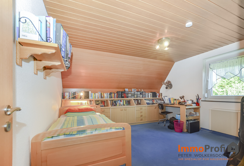 Schlafzimmer 1 OG